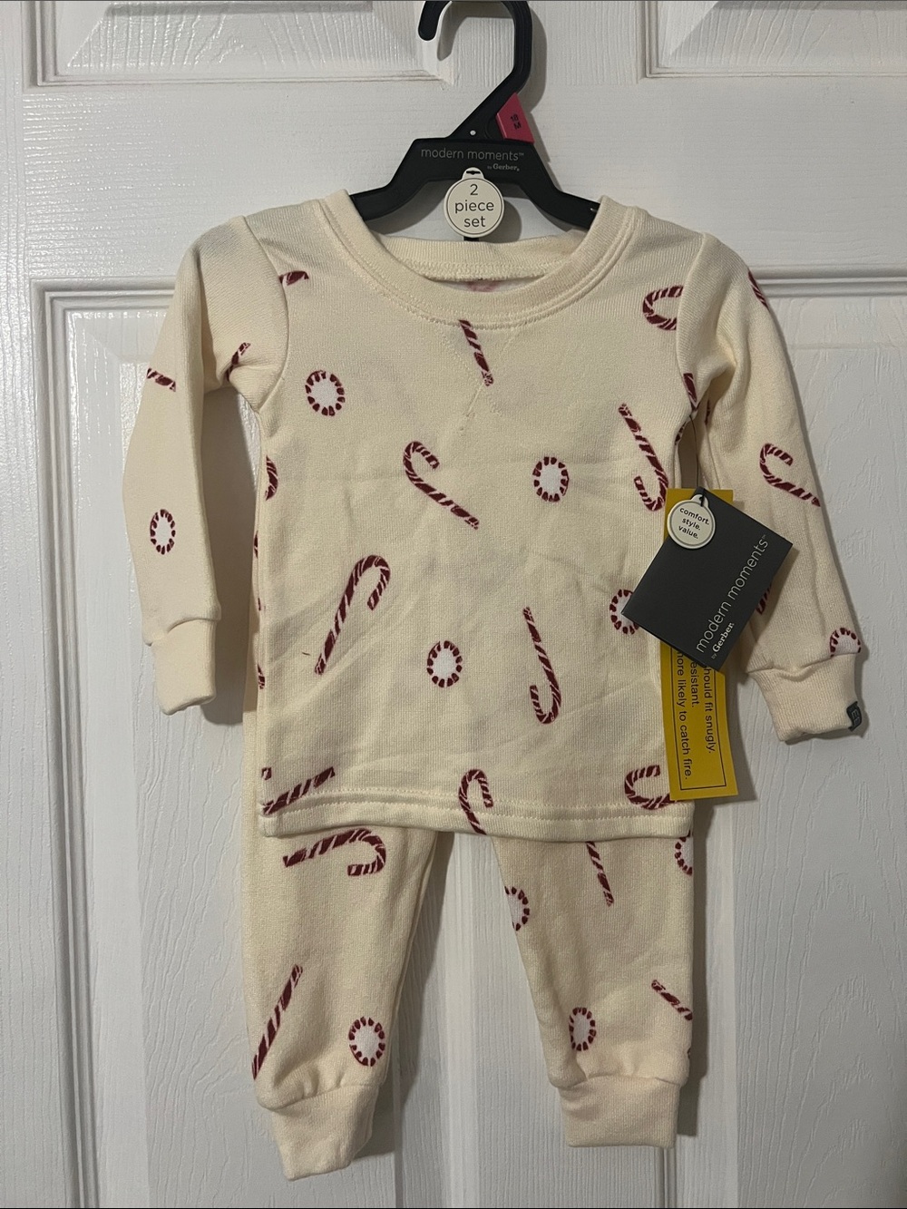 NWT Modern Moments Cream Candy Cane Kids Pajama Set 18 Months